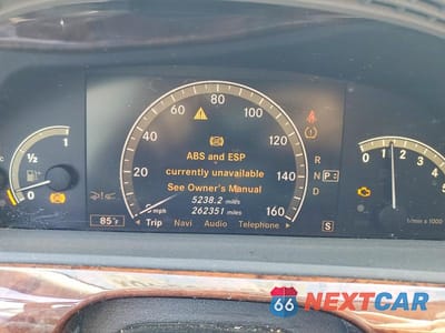 Zdjęcie 9 z 11 samochodu: 2008 MERCEDES-BENZ S 550 4MATIC VIN:WDDNG86X08A179690 - miniatura