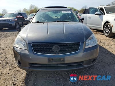 Piąte zdjęcie samochodu w środku: 2006 NISSAN ALTIMA 2.5 VIN:1N4AL11D06N384950 - miniatura