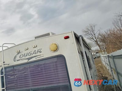 Zdjęcie 9 z 10 samochodu: 2006 KEYSTONE COUGAR CAMPER VIN:4YDF276256B069525 - miniatura