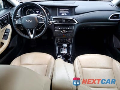 Zdjęcie 8 z 12 samochodu: 2017 INFINITI QX30 PREMIUM VIN:SJKCH5CR3HA032294 - miniatura