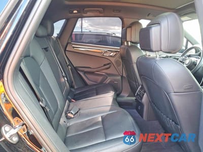 Zdjęcie 11 z 13 samochodu: 2024 PORSCHE MACAN BASE VIN:WP1AA2A5XRLB15108 - miniatura
