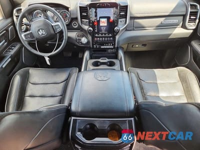 Zdjęcie 8 z 12 samochodu: 2020 RAM 1500 LARAMIE VIN:1C6SRFRT2LN192017 - miniatura