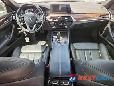 Zdjęcie 8 z 13 samochodu: 2017 BMW 530 XI VIN:WBAJA7C32HWA70446 - miniatura