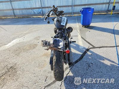 Czwarte zdjęcie samochodu z boku: 2018 HARLEY-DAVIDSON FXBB STREET BOB VIN:1HD1YJJ17JC046319 - miniatura