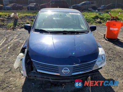 Piąte zdjęcie samochodu w środku: 2009 NISSAN VERSA 1.8 S VIN:3N1BC11E99L441578 - miniatura