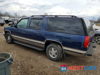 Drugie zdjęcie samochodu z przodu: 1998 CHEVROLET SUBURBAN C1500 VIN:1GNEC16R5WJ361307 - miniatura