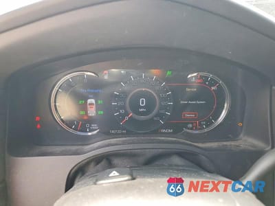 Zdjęcie 9 z 13 samochodu: 2016 CADILLAC ESCALADE ESV PLATINUM VIN:1GYS4KKJ4GR142916 - miniatura
