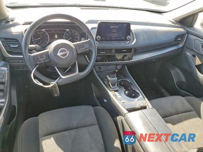 Zdjęcie 8 z 13 samochodu: 2024 NISSAN ROGUE SV VIN:5N1BT3BA2RC703890 - miniatura