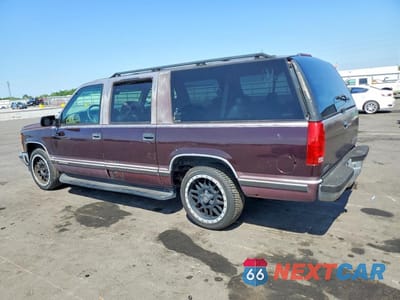 Drugie zdjęcie samochodu z przodu: 1996 CHEVROLET SUBURBAN C1500 VIN:1GNEC16R7TJ348781 - miniatura