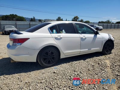 Trzecie zdjęcie samochodu z tyłu: 2012 HONDA ACCORD SE VIN:1HGCP2F67CA135623 - miniatura