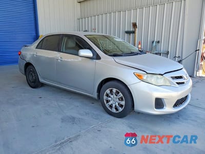 Czwarte zdjęcie samochodu z boku: 2011 TOYOTA COROLLA LE VIN:JTDBU4EE4BJ092168 - miniatura