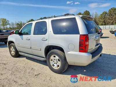 Drugie zdjęcie samochodu z przodu: 2011 CHEVROLET TAHOE K1500 LT VIN:1GNSKBE0XBR373706 - miniatura