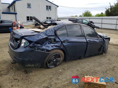 Trzecie zdjęcie samochodu z tyłu: 2013 BMW 328 XI SULEV VIN:WBA3B5C53DF595048 - miniatura