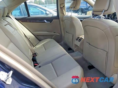 Zdjęcie 10 z 11 samochodu: 2013 MERCEDES-BENZ C 300 4MATIC VIN:WDDGF8AB0DR271563 - miniatura