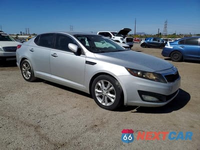 Czwarte zdjęcie samochodu z boku: 2012 KIA OPTIMA EX VIN:5XXGN4A77CG043935 - miniatura