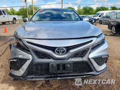 Piąte zdjęcie samochodu w środku: 2024 TOYOTA CAMRY SE VIN:4T1G11AKXRU895645 - miniatura