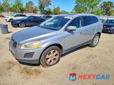 2013 VOLVO XC60 3.2 YV4952DL6D2412634 - główne zdjęcie licytacji z USA - miniatura