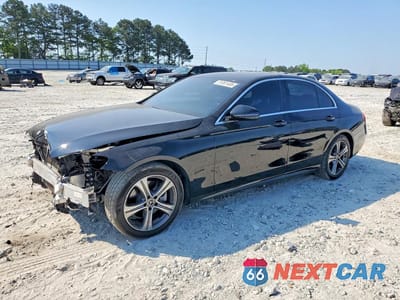 2018 MERCEDES-BENZ E 300 WDDZF4JB3JA376237 - główne zdjęcie licytacji z USA - miniatura