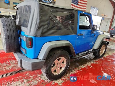 Trzecie zdjęcie samochodu z tyłu: 2011 JEEP WRANGLER SPORT VIN:1J4AA2D15BL531836 - miniatura