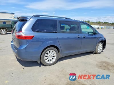 Trzecie zdjęcie samochodu z tyłu: 2016 TOYOTA SIENNA XLE PREMIUM 7-PASSENGER VIN:5TDDK3DC7GS137039 - miniatura