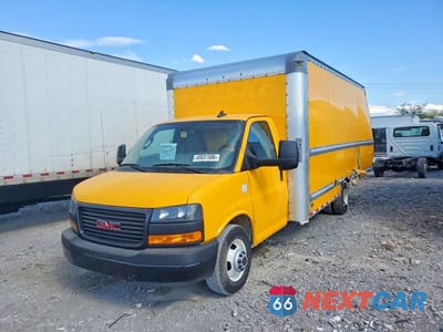 Drugie zdjęcie samochodu z przodu: 2023 GMC SAVANA BOX TRUCK VIN:7GZ37TC70PN004360 - miniatura