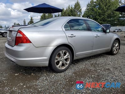 Trzecie zdjęcie samochodu z tyłu: 2012 FORD FUSION SE VIN:3FAHP0HA0CR220146 - miniatura