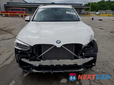Piąte zdjęcie samochodu w środku: 2019 BMW X3 XDRIVE30I VIN:5UXTR9C51KLP91430 - miniatura