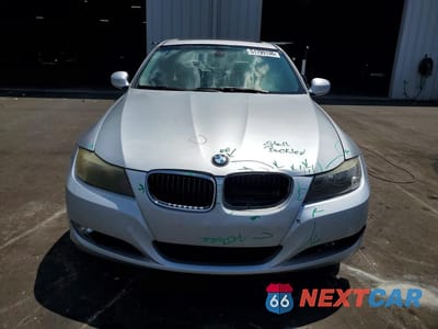 Piąte zdjęcie samochodu w środku: 2011 BMW 328 I VIN:WBAPH7C59BE850638 - miniatura