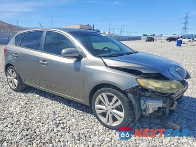 Czwarte zdjęcie samochodu z boku: 2012 KIA FORTE SX VIN:KNAFW5A38C5478542 - miniatura