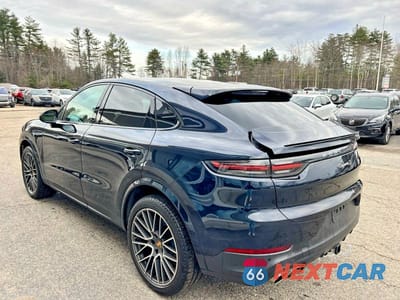 Trzecie zdjęcie samochodu z tyłu: 2021 PORSCHE CAYENNE S COUPE VIN:WP1BB2AY7MDA46084 - miniatura