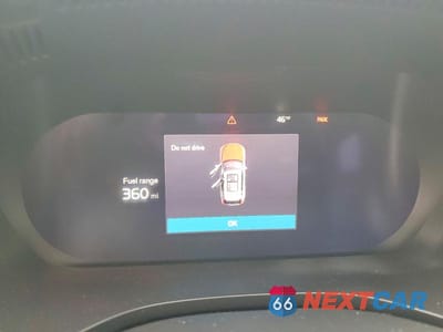 Zdjęcie 9 z 13 samochodu: 2023 VOLVO XC60 PLUS VIN:YV4L12RN4P1336210 - miniatura