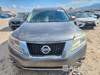 Piąte zdjęcie samochodu w środku: 2015 NISSAN PATHFINDER SL VIN:5N1AR2MM7FC676841 - miniatura
