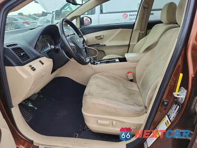 Zdjęcie 7 z 11 samochodu: 2010 TOYOTA VENZA FWD V6 VIN:4T3ZK3BB0AU024734 - miniatura