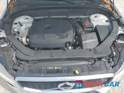 Zdjęcie 12 z 12 samochodu: 2018 VOLVO XC60 T6 R-DESIGN VIN:LYVA22RM9JB110601 - miniatura