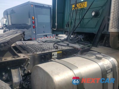 Zdjęcie 6 z 10 samochodu: 2017 MACK CXU612 SEMI TRUCK VIN:1M1AW01X3HM009780 - miniatura