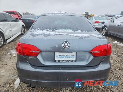 Zdjęcie 6 z 11 samochodu: 2014 VOLKSWAGEN JETTA BASE VIN:3VW2K7AJ4EM250474 - miniatura