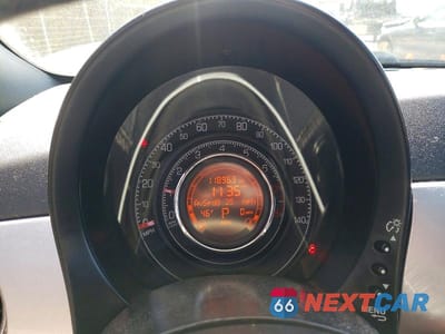 Zdjęcie 9 z 12 samochodu: 2014 FIAT 500 SPORT VIN:3C3CFFBRXET194738 - miniatura
