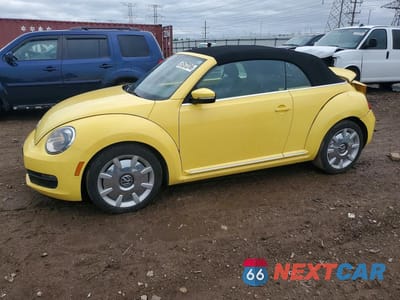 2013 VOLKSWAGEN BEETLE 3VW5P7AT2DM806425 - główne zdjęcie licytacji z USA - miniatura
