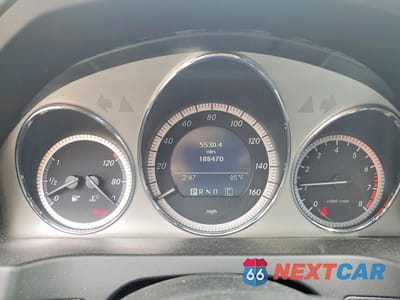 Zdjęcie 9 z 12 samochodu: 2009 MERCEDES-BENZ C 300 VIN:WDDGF54X39R054814 - miniatura