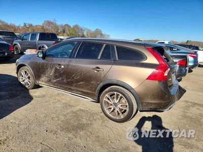 Drugie zdjęcie samochodu z przodu: 2015 VOLVO V60 CROSS COUNTRY PREMIER VIN:YV4612HKXF1002010 - miniatura