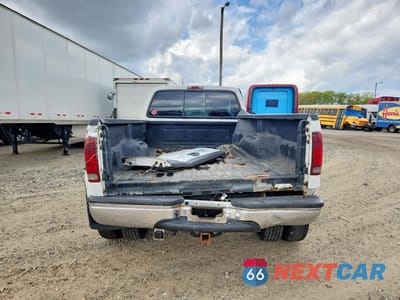 Zdjęcie 6 z 14 samochodu: 1999 FORD F350 SUPER DUTY VIN:1FTWX33F2XEB72776 - miniatura