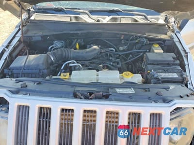 Zdjęcie 12 z 13 samochodu: 2012 JEEP LIBERTY SPORT VIN:1C4PJMAK5CW125340 - miniatura