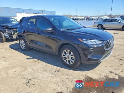 Czwarte zdjęcie samochodu z boku: 2026 FORD ESCAPE ACTIVE VIN:1FMCU9GN8TUA15975 - miniatura