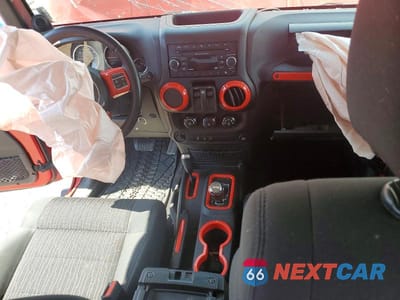 Zdjęcie 8 z 13 samochodu: 2012 JEEP WRANGLER SPORT VIN:1C4AJWAG3CL231252 - miniatura