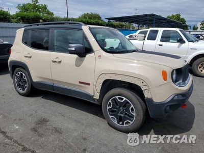 Czwarte zdjęcie samochodu z boku: 2016 JEEP RENEGADE TRAILHAWK VIN:ZACCJBCTXGPE19439 - miniatura