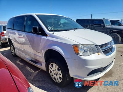 Czwarte zdjęcie samochodu z boku: 2018 DODGE GRAND CARAVAN SE VIN:2C7WDGBG6JR216706 - miniatura