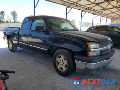 Czwarte zdjęcie samochodu z boku: 2005 CHEVROLET SILVERADO C1500 VIN:2GCEC19T851319545 - miniatura