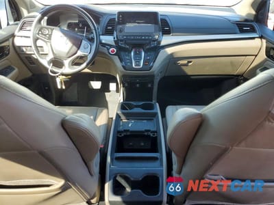 Zdjęcie 8 z 13 samochodu: 2021 HONDA ODYSSEY TOURING VIN:5FNRL6H8XMB042310 - miniatura