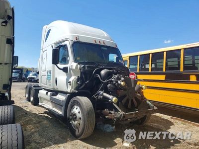 2012 FREIGHTLINER CASCADIA 1 - SEMI TRUCK 1FUJGLDR7CSBE2517 - główne zdjęcie licytacji z USA - miniatura