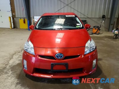 Piąte zdjęcie samochodu w środku: 2010 TOYOTA PRIUS V VIN:JTDKN3DU0A0056515 - miniatura